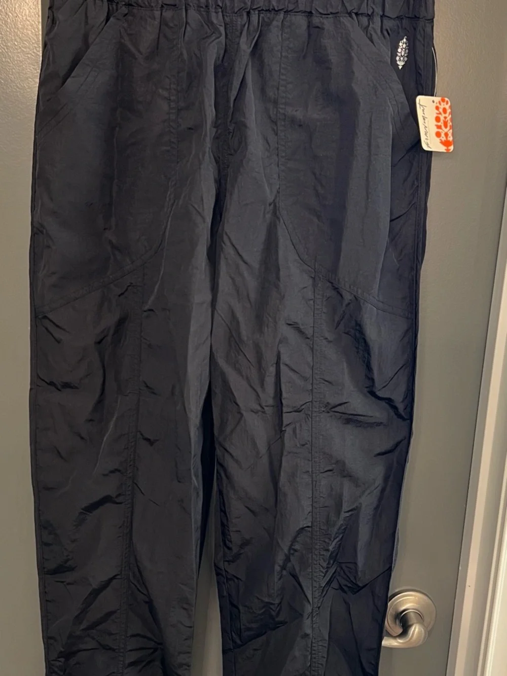 FP Movement by Free People Black “The Way Home Joggers” size M - Picture 1 of 6